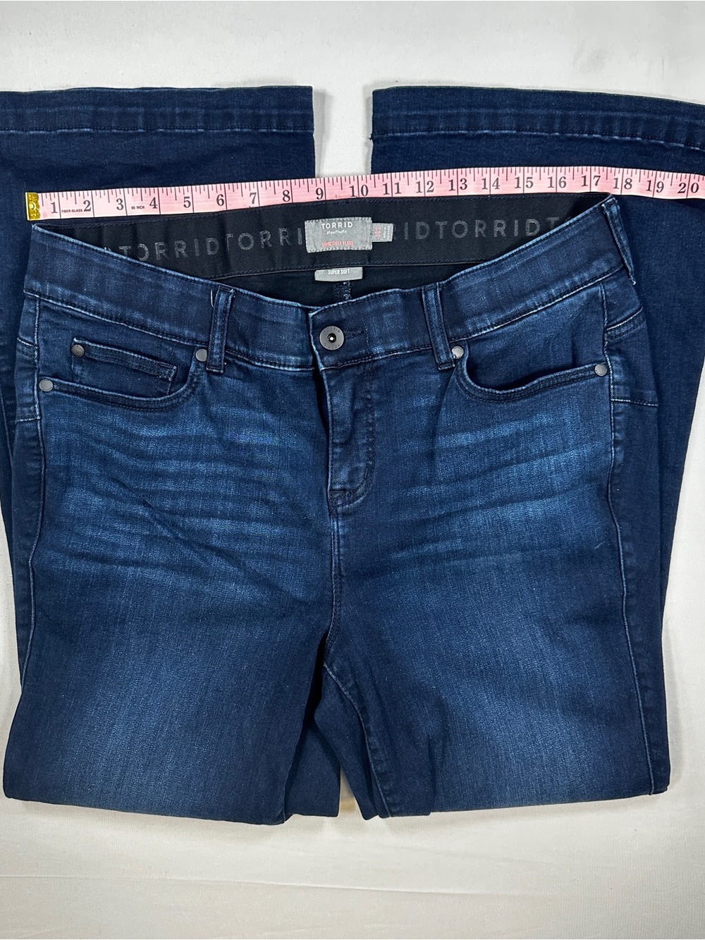 Torrid Super Soft Bombshell Flare Jeans – Size 18S - Picture 9 of 11